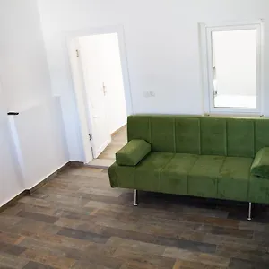 Rengarenk Apart Ortakent